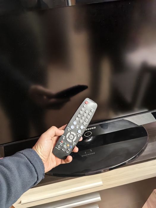 TV SAMSUNG 32 инча