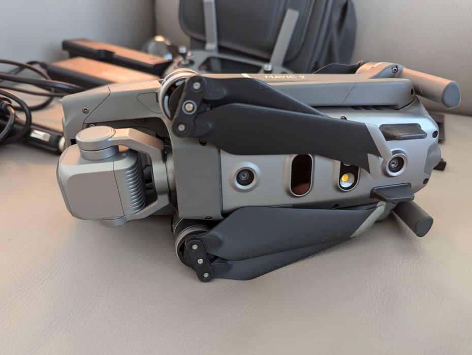 DJI Mavic 2 Fly More Combo