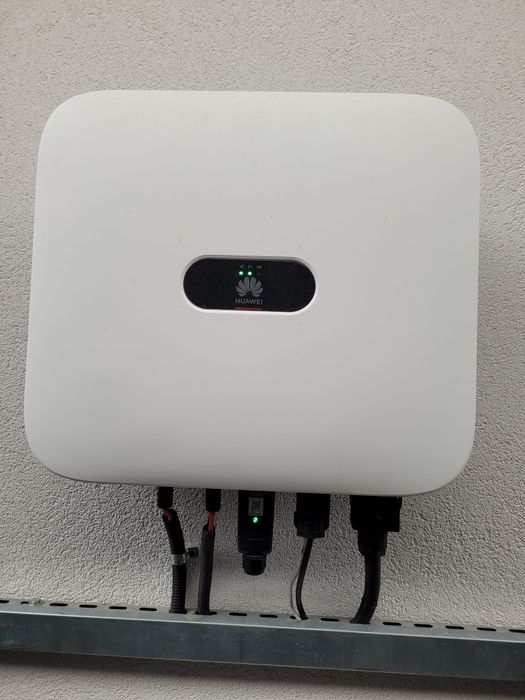 Invertor Trifazic Huawei