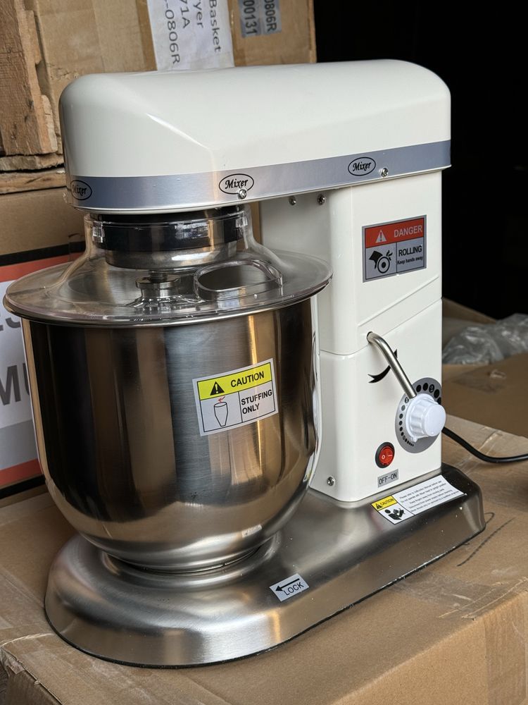 Mixer, B7 miksr, mikser, zvivalka