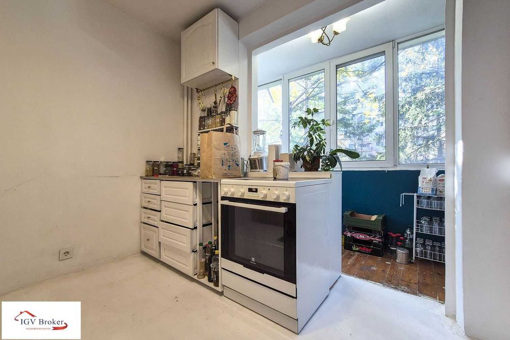 Продава се Тристаен апартамент в София, Младост 2 - 84 кв.м за 2441 €/кв.м - Снимка #1