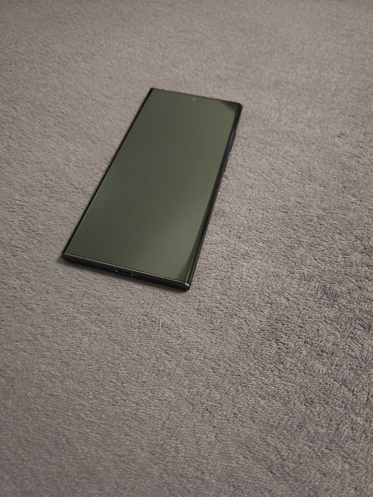 Vand/Schimb Samsung S23 Ultra/512 gb