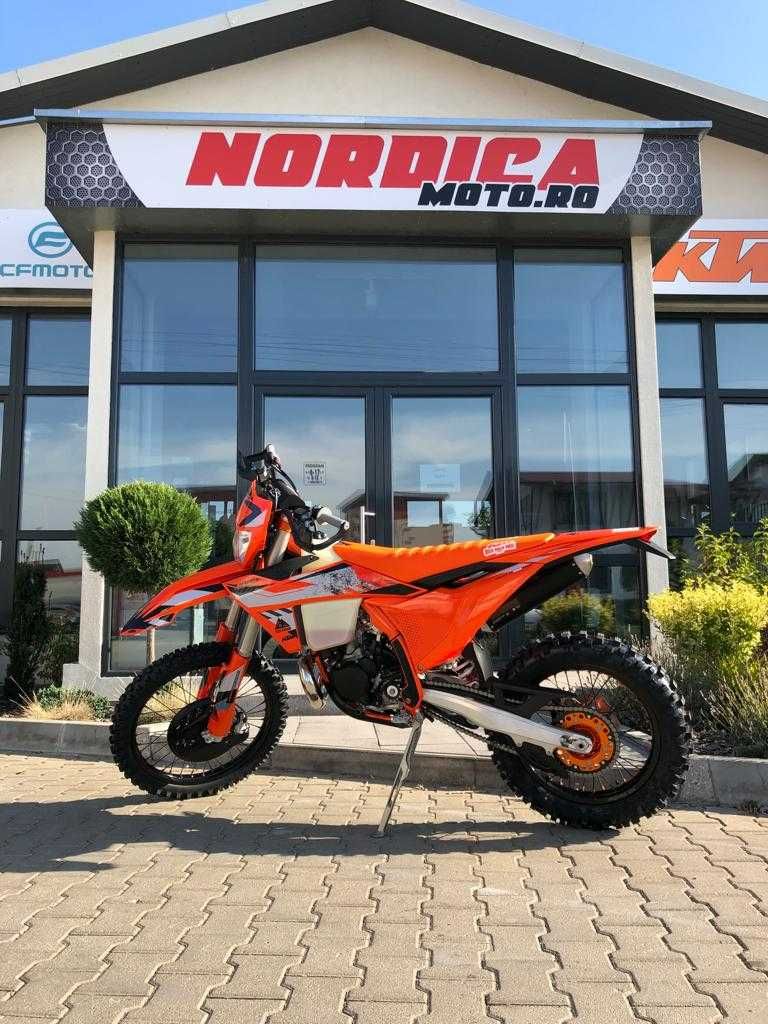 Motocicleta KTM 300 EXC TBI Hard Enduro