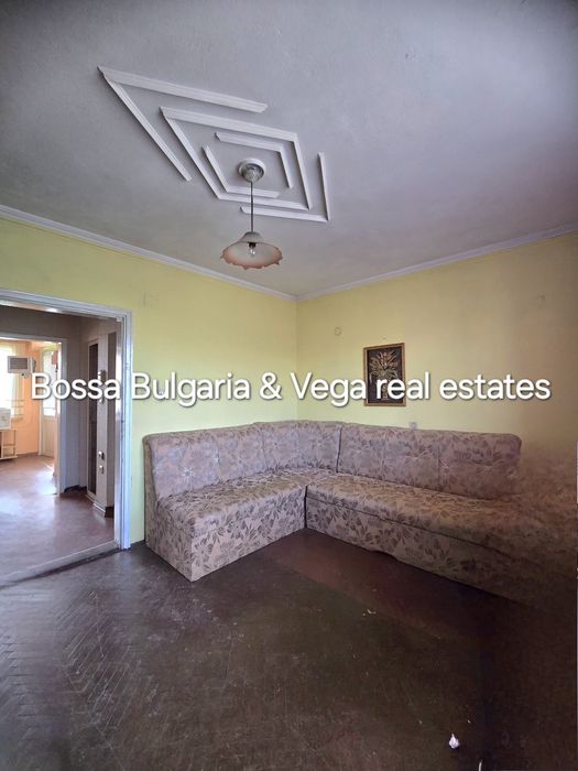 Продава се Четиристаен апартамент в Горна Оряховица - 94 кв.м за 1128 €/кв.м - Снимка #5