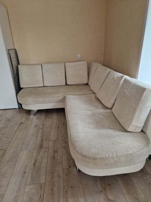 Продам диван угловой