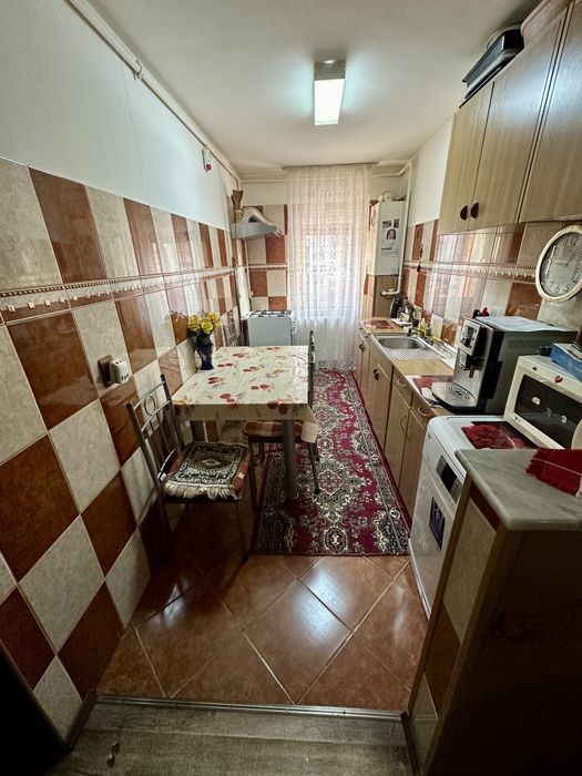 APARTAMENT 3 Camere 2 Bai Decomandat 2 Locuri de parcare