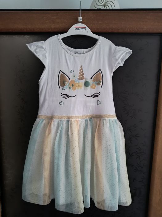 Rochiță pentru fetițe