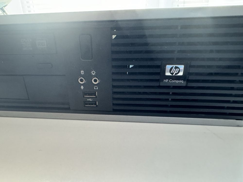 HP Compaq dc7800 Small Form Factor PC