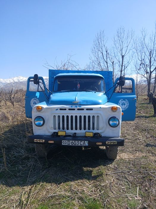 Gaz 52 04 yuk furgon