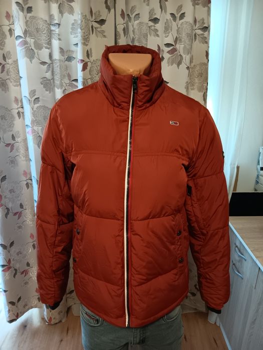 Geaca Tommy Hilfiger de barbat,marime S/M.
