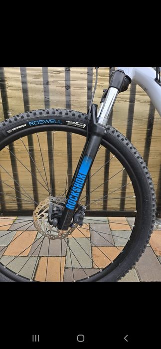 Vând bicicletă  CUBE SLX