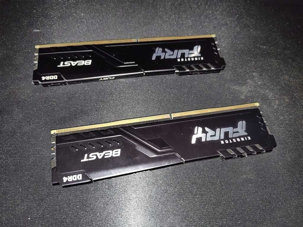 Memorie RAM 16GB DDR4 (Kit) 3200MHz CL16 - Kingston FURY Beast