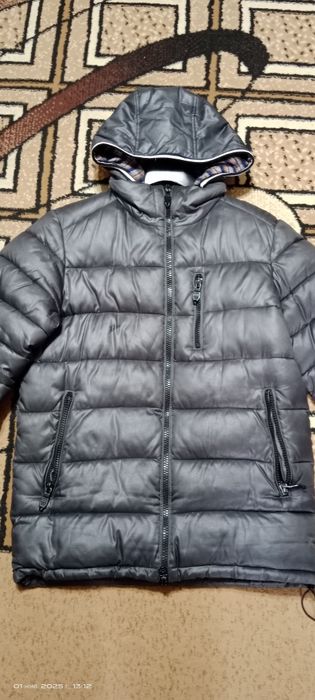 Продам зимнюю мужскую куртку