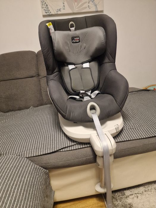 Scaun auto Britax Romer Dualfix 360° ISOFIX