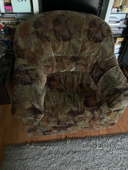 Vand foroliu culoare inchisa