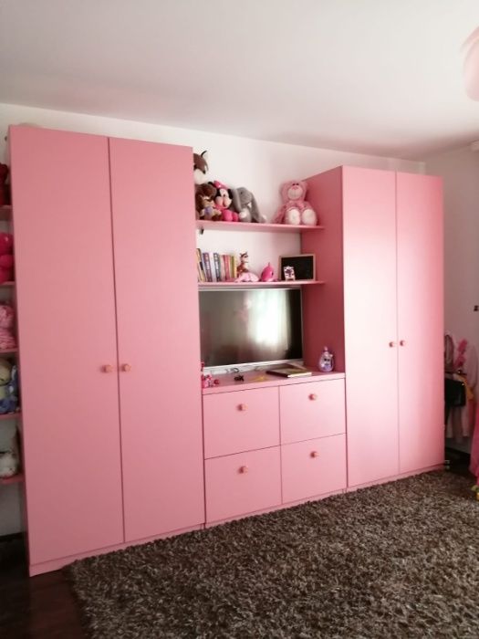 Vand dormitor de fetite+Saltea Cadou sau se vinde pe bucati