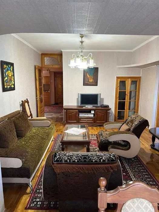 СРОЧНО СДАЕТСЯ В АРЕНДУ!! 3х комнатная,71 кв.м, Ц1, Детский мир. АСР