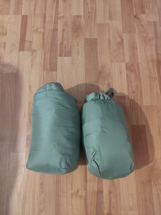 Costum termic monocolor 52/54-2
Costumul se poarta pe sub tinuta de