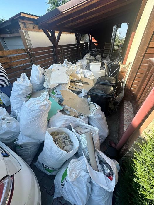 Servicii de curățenie, debarasare si transport