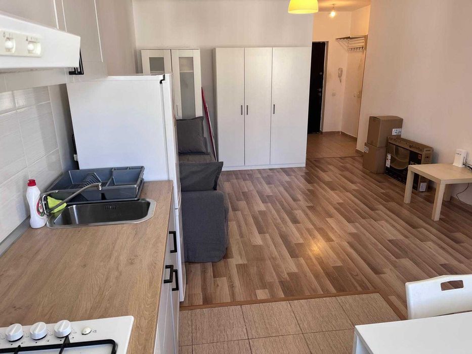 De închiriat garsoniera