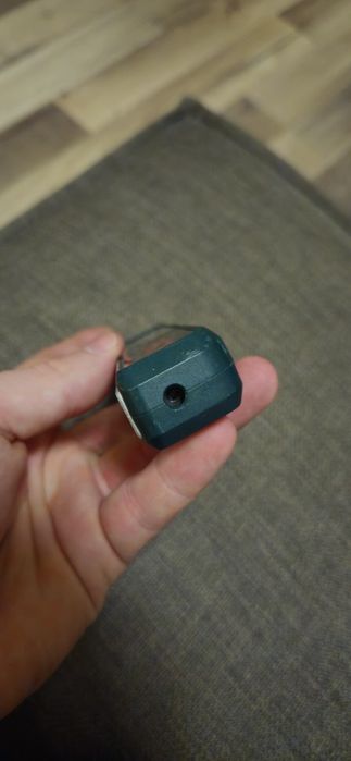 Laser nivela Bosch PLL 1 P