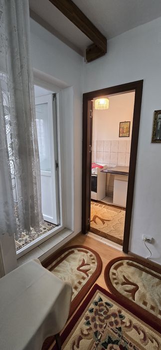 Garsoniera de închiriat
