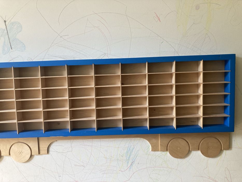 Дървен камион за детски колички