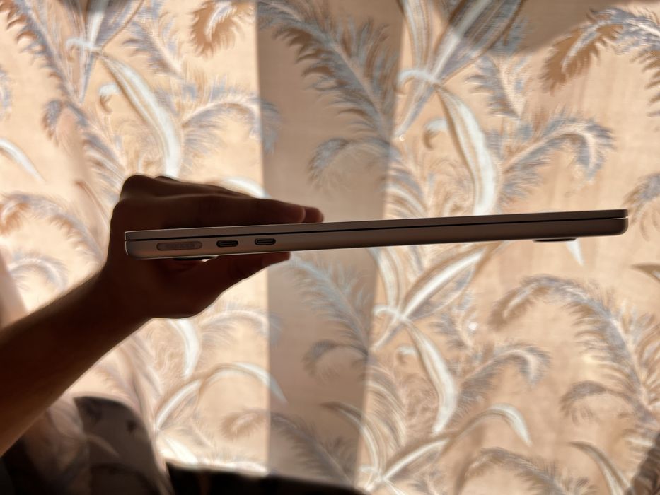 Mackbook air 13 m4