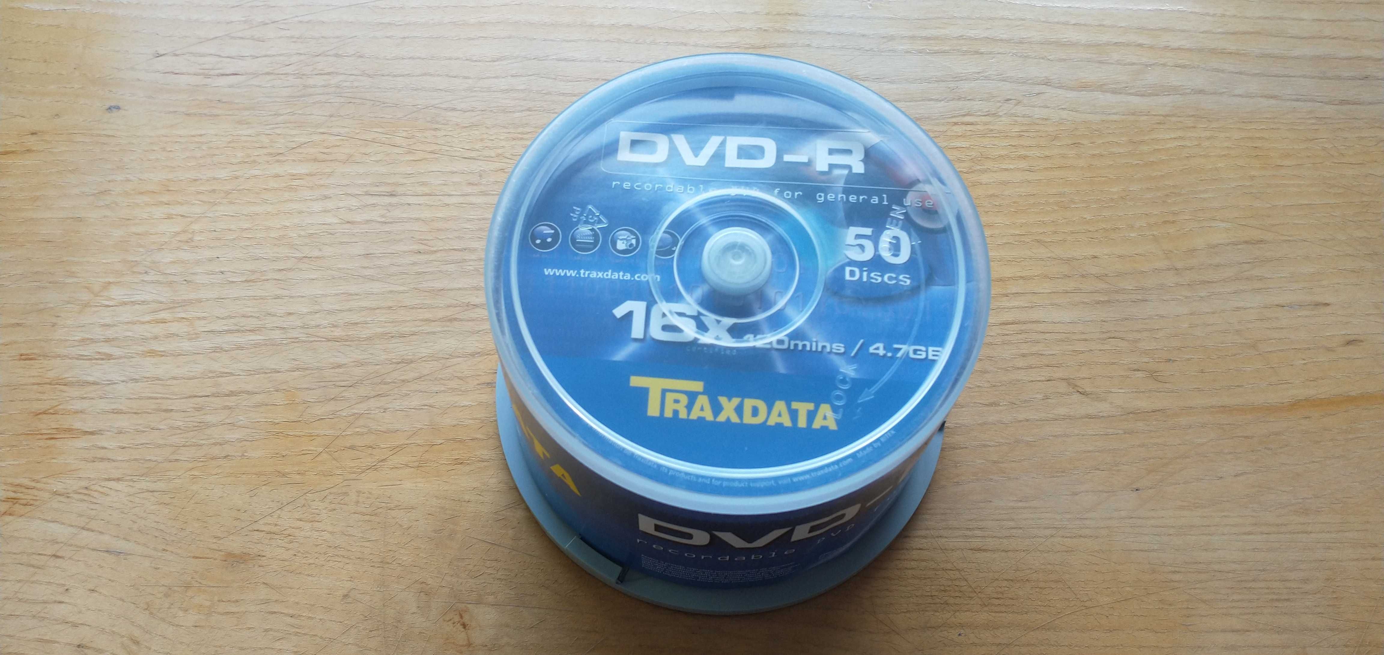 Vand pachet 50 dvd-uri Traxdata 4.7gb, 16X