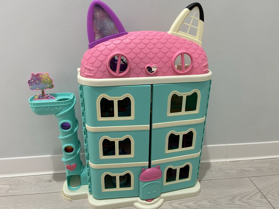 Casuta Gabby Dollhouse