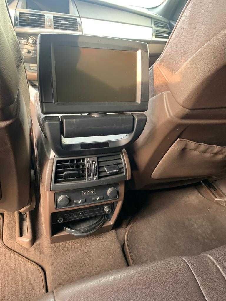 Dezmembrez bmw x5 e70 facelift pachet M/interior confort x5/bara fata/