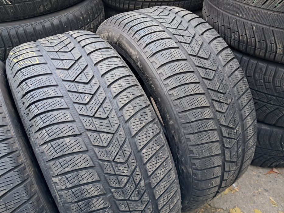 Anvelope second iarna 255 50 R19 Pirelli *RSC RFT 2021/2022