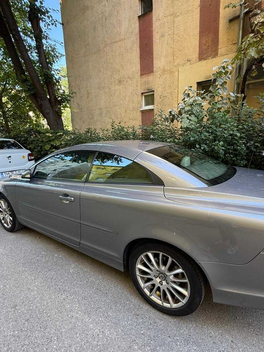 Vand Volvo C70 (2007) in stare foarte buna de functionare