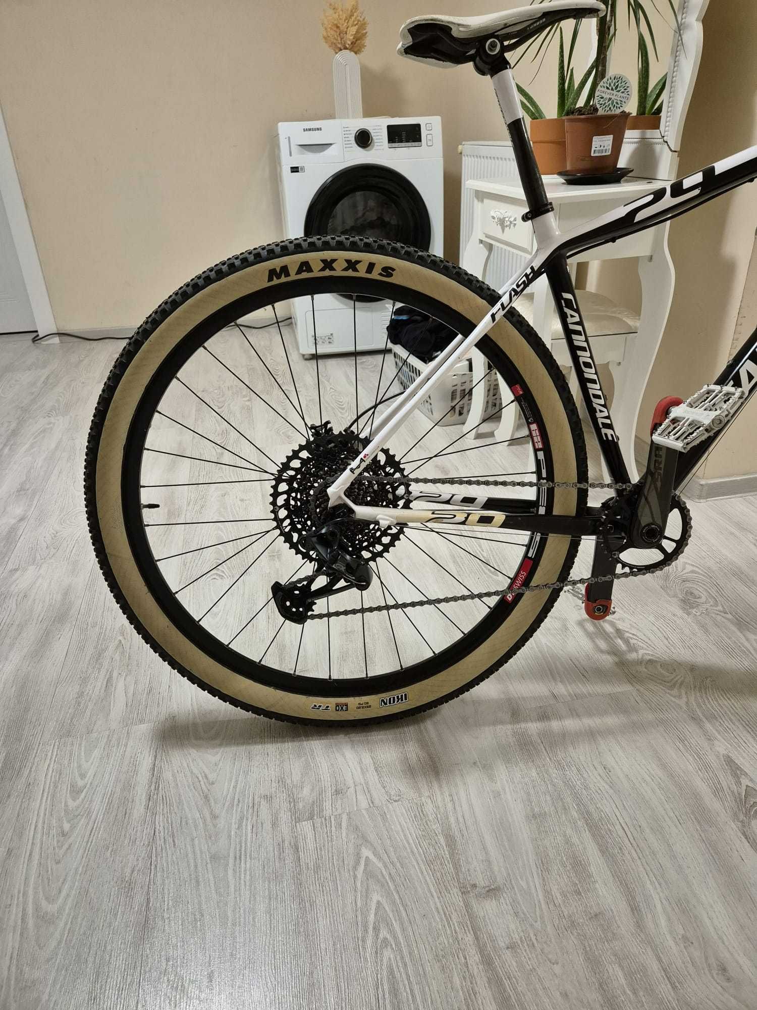 CANNONDALE carbon,furca Lefty carbon, 9kg, roti 29, 12 viteze SRAM GX