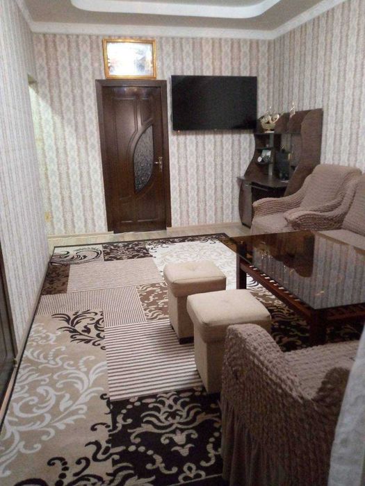 Продается 3/3/4 квартира на Чиланзаре. 12-квартал. Чемпион ош.