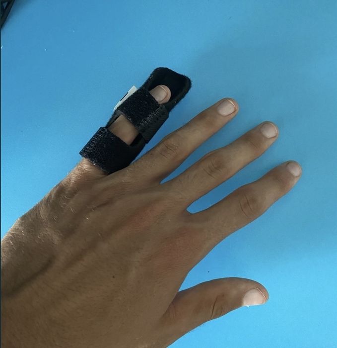 Atelă Ortopedică Imobilizarea Degetului Dr.Med