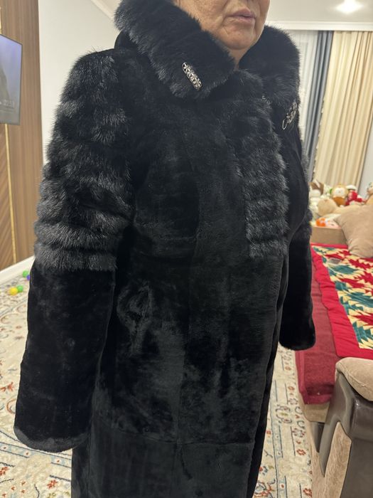 Продам мутоновая шуба