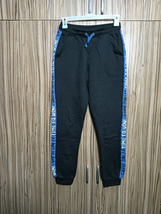 Lot haine copii 13-14 ani