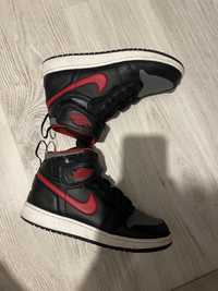 Vand jordan 1 mid