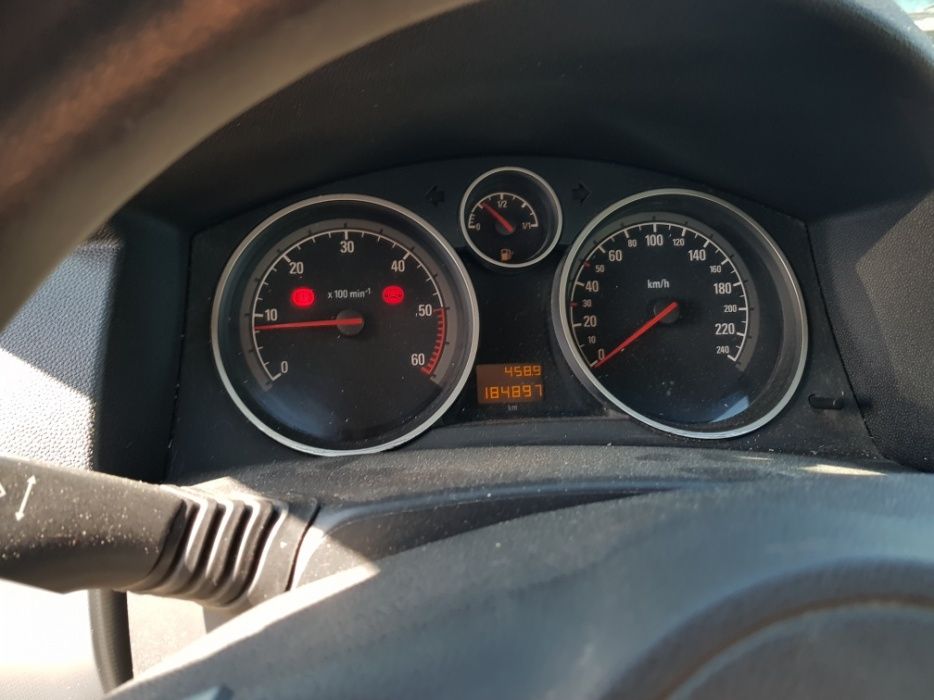 Астра H 1.7 cdti на части