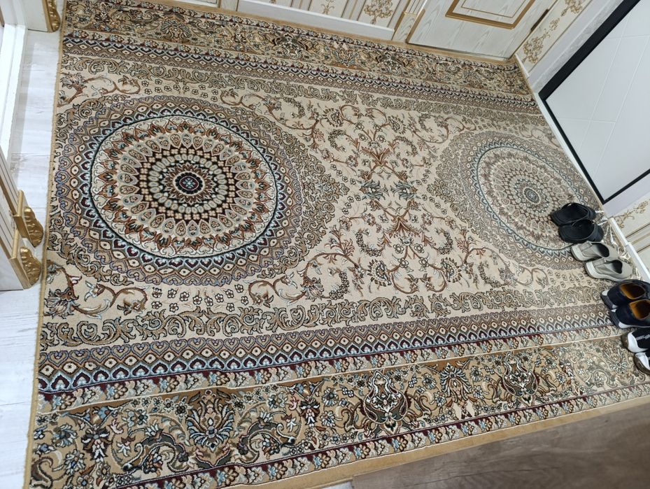 Продаю кавёр размер 2.20/2.40 метр