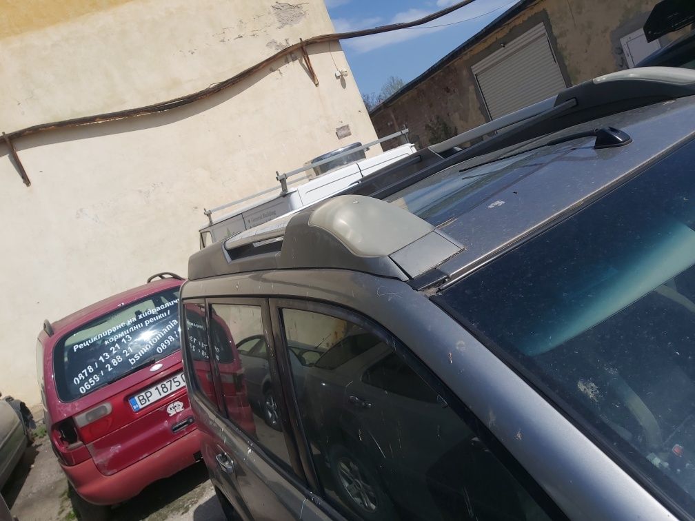NISSAN E-TRAIL 2.2  136 к.с 4X4 2004 година.