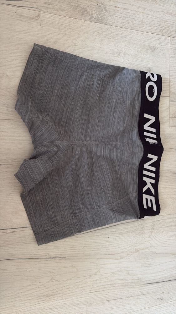 Nike pro къси гащи