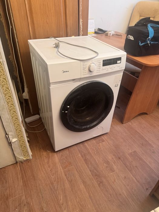 Стиральная машина midea