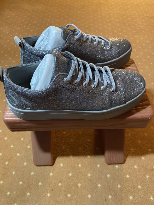 Pantofi sport guess
