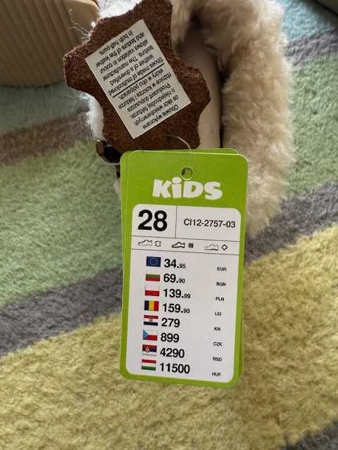 НОВИ ботуши Lаsocki