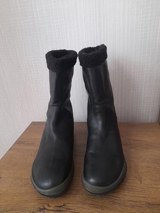 CAMPER gore-tex ботуши 40 номер.
