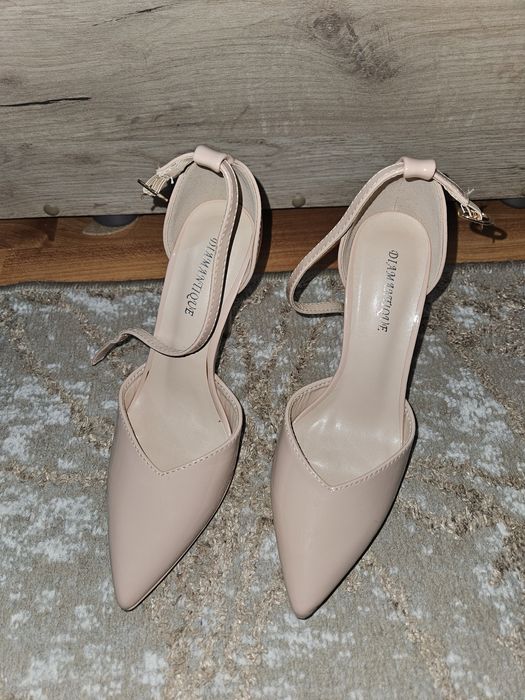 Pantofi superbi cu platforma Tsoukalas