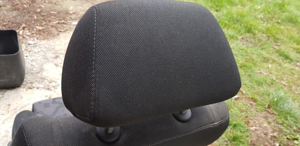 Tetiera Scaun Suport Becuri Soclu Tripla Lampa Vw Golf4 Bora