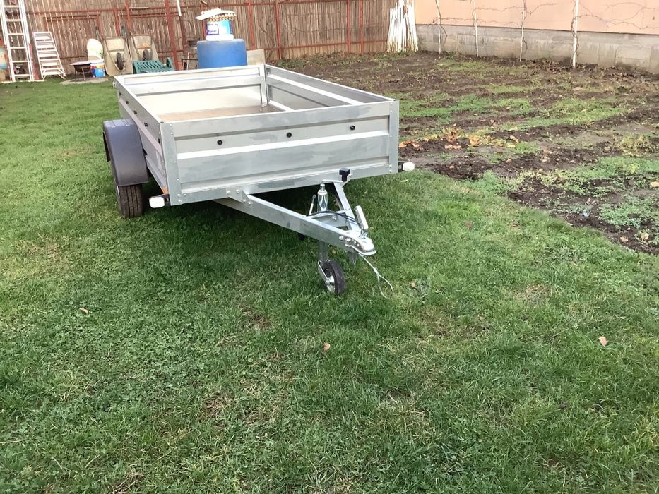 Vand remorca 750kg, noua, cu garantie, un singur ax, înmatriculata